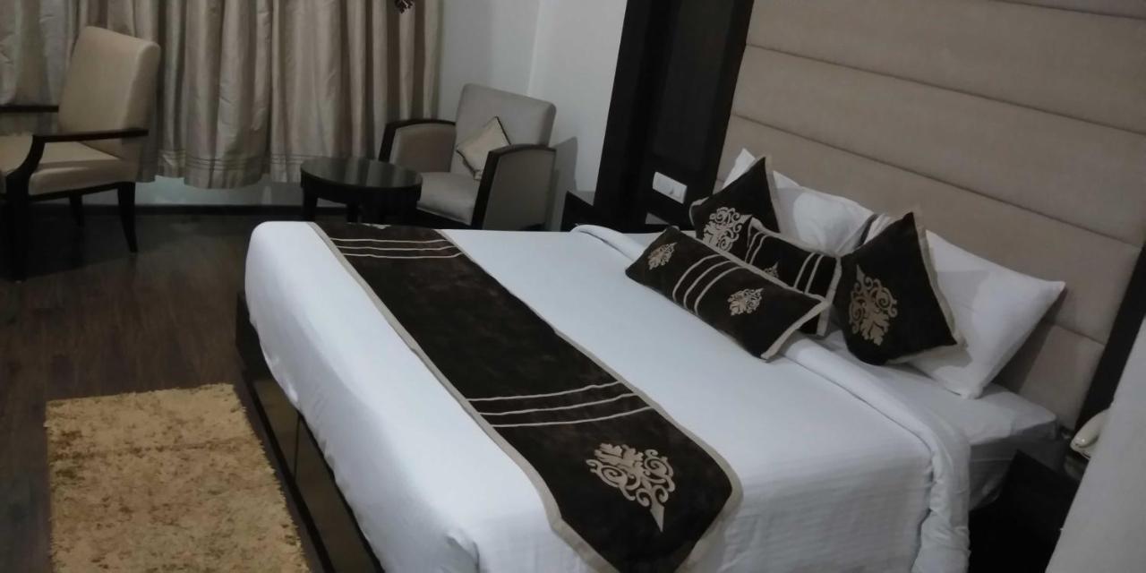 Hotel Pitrashish Pride Igi Intl Airport Delhi Bagian luar foto