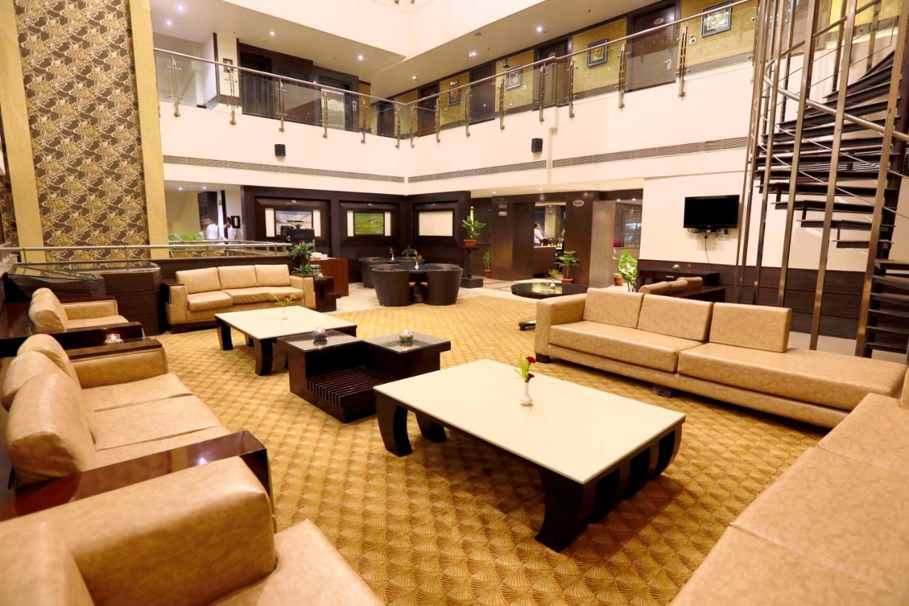 Hotel Pitrashish Pride Igi Intl Airport Delhi Bagian luar foto