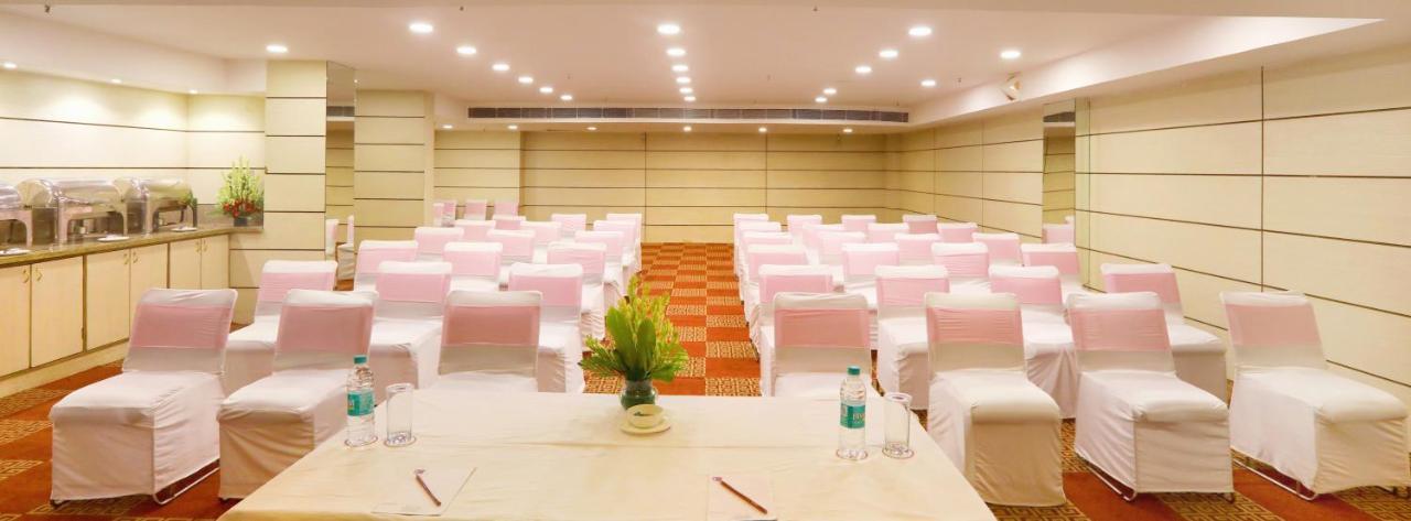 Hotel Pitrashish Pride Igi Intl Airport Delhi Bagian luar foto