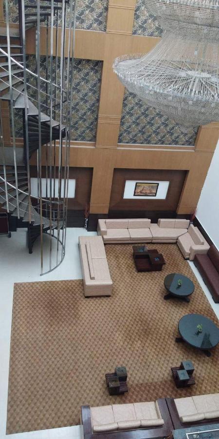 Hotel Pitrashish Pride Igi Intl Airport Delhi Bagian luar foto