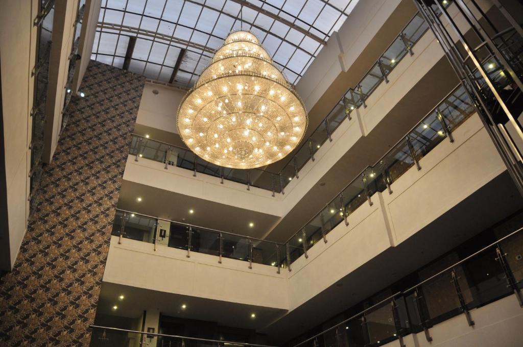 Hotel Pitrashish Pride Igi Intl Airport Delhi Bagian luar foto