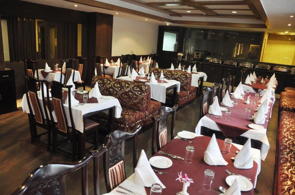 Hotel Pitrashish Pride Igi Intl Airport Delhi Bagian luar foto
